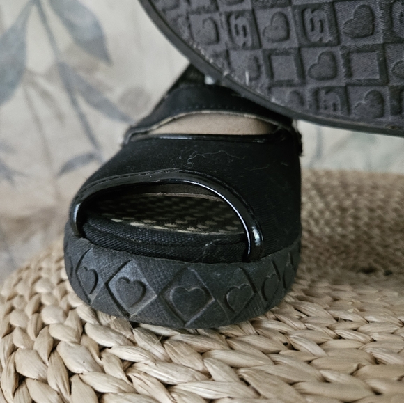 Cutest Cotton Wedges - Picture 4 of 5